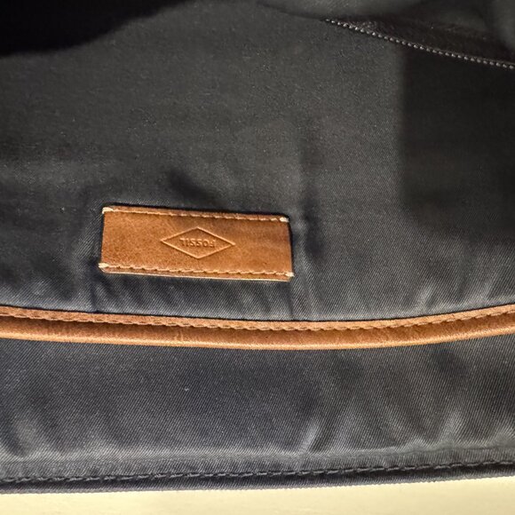 Fossil Laptop Crossbody Laptop Bag Blue Canvas & Leather - Picture 3 of 5